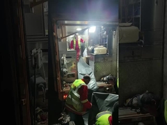 Cure UV CIPP bekleding Stedelijke landelijke rioleringsbuizen reparatie in de plaats geperst buisbekleding proces